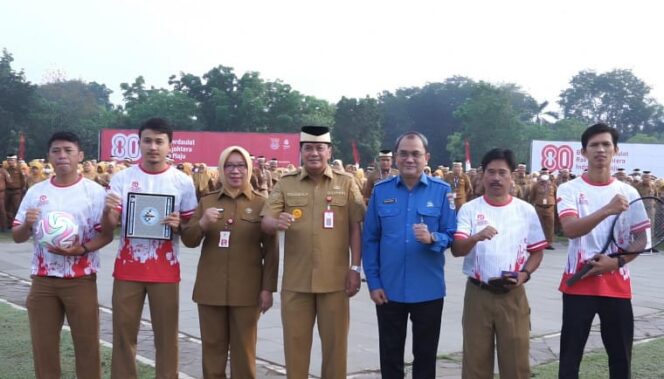 
Bupati Tangerang Buka Resmi POR Antar Pegawai 2025, Ajak Junjung Sportivitas dan Nasionalisme