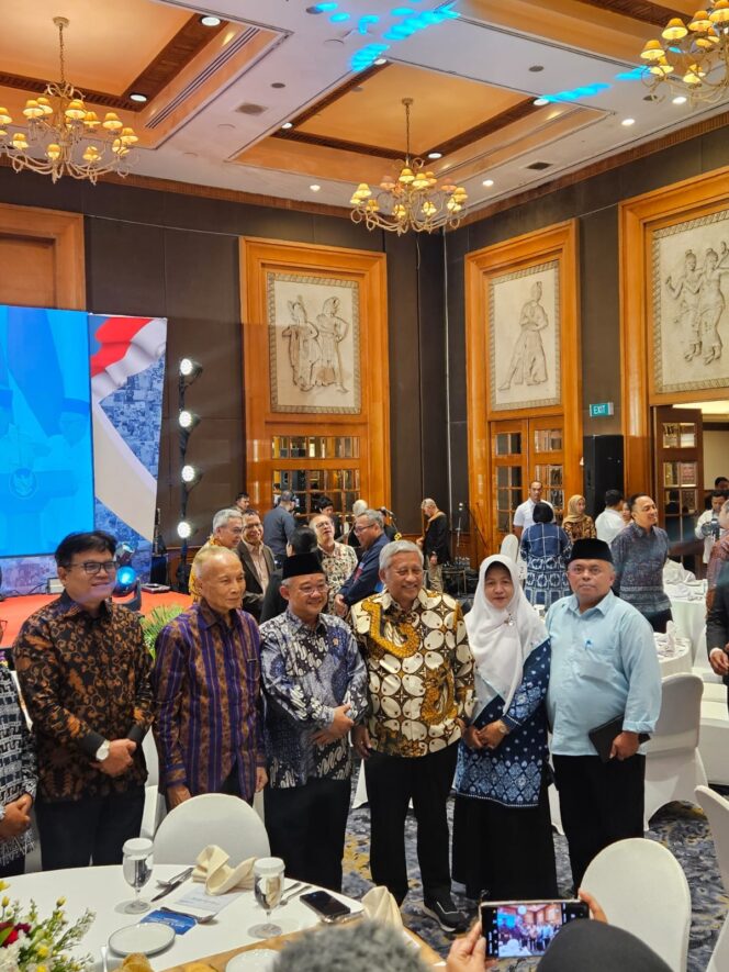 Rektor UMT hadir dalam peluncuran buku