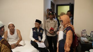 Ketua Tim Pengawas (Timwas) Haji DPR RI, Cucun Ahmad Syamsurijal saat melakukan inspeksi mendadak (sidak) ke pemondokan jemaah haji Indonesia di Hotel Buruz Hidayah, Makkah