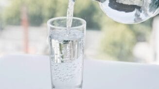 Ilustrasi tarif air minum di Banten