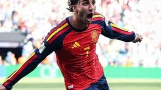 Spanyol mencetak gol ke gawang Argentina di final Piala Dunia 2026