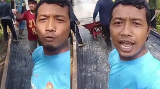Tangkapan layar video warga Dusun Umbul Glimbung, Desa Bandar Agung, Kabupaten Lampung Timur, yang membangun jalan secara swadaya