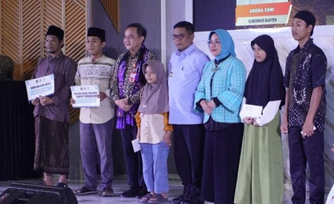 Peluncuran Pusat Layanan Pembayaran Pajak Kendaraan Bermotor (PKB) atau Payment Point bertajuk "Agen Samsat Lebih Dekat dan Mudah" di Gedung Serba Guna (GSG) Kecamatan Curug, Kamis, 2 Juli 2026.