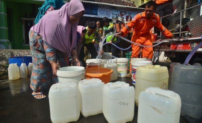 Ilustrasi distribusi air bersih