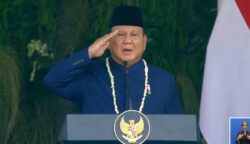Presiden Prabowo Subianto memimpin upacara detik-detik Proklamasi dalam rangka peringatan HUT ke-81 Republik Indonesia di Istana Merdeka, Jakarta, Senin, 17 Agustus 2026.