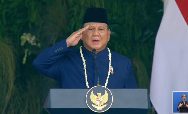 Presiden Prabowo Subianto memimpin upacara detik-detik Proklamasi dalam rangka peringatan HUT ke-81 Republik Indonesia di Istana Merdeka, Jakarta, Senin, 17 Agustus 2026.