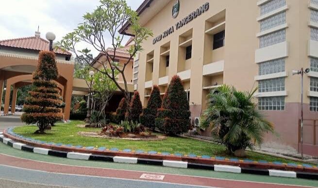 Gedung Kantor DPRD Kota Tangerang, di kawasan Puspem Kota Tangerang, Sukaasih, Kec. Tangerang, Kota Tangerang