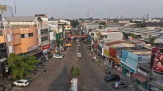 Foto udara di kawasan Jl. Kiasnawi, Kecamatan Tangerang, Kota Tangerang.