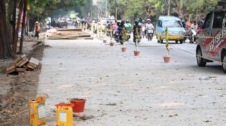 Progres perbaikan Jalan M. Toha, Kecamatan Karawaci, Kota Tangerang.