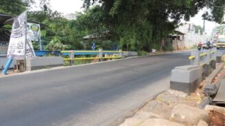Jembatan di Jalan Merpati Raya, Ciputat, Tangsel, ditutup selama perbaikan jalan dari Oktober hingga Desember 2026.